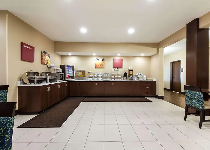 Comfort Suites
